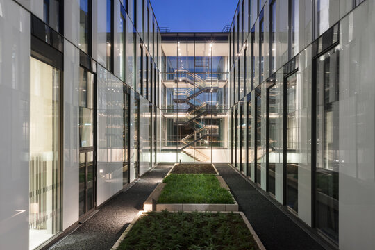 Innenhof der Hochschule Ruhr West-Campus in Bottrop