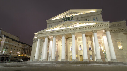 Obraz premium Night view of the State Academic Bolshoi Theatre Opera and Ballet timelapse hyperlapse, Moscow, Russia