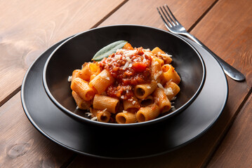 Pasta alla bolognese, cibo italiano 