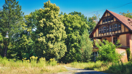 Heilstätte Grabowsee - Verlassener Ort - Beatiful Decay - Verlassener Ort - Urbex / Urbexing - Lost Place - Artwork - Creepy - High quality photo