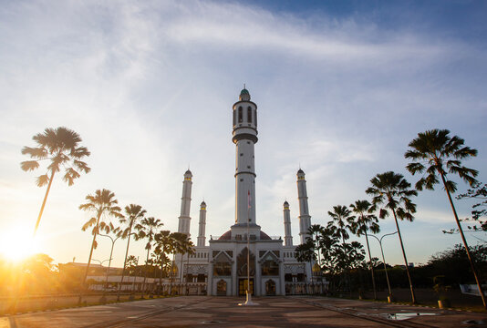 The beauty of the Mujahidin Grand Mosque (Masjid Raya Mujahidin) at dusk. This mosque is the largest mosque and center for Islamic studies in Pontianak City, West Kalimantan, Indonesia.