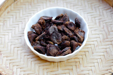 Arhat fruit, Buddha fruit, monk fruit (Luo han guo)