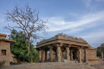 Hampi - the ruins of a great empire in the heart of India