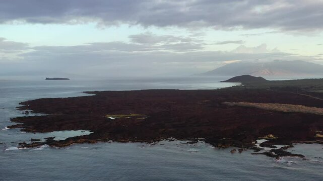 Laperouse bay, Makena beach and Molokini on a peaceful morning in Maui Hawaii