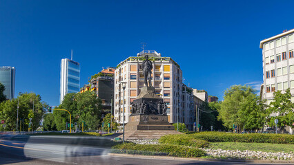 Obraz premium Statue of Giuseppe Verdi, in the front of Casa Verdi timelapse hyperlapse Milan, Italy