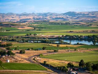 Fototapeta premium Snake River Valley Farm Land