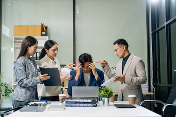 Fototapeta premium workplace stress and conflict with this intense scene of professionals in a heated office discussion