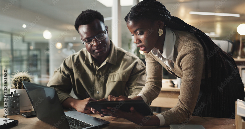 Poster Business, black people or discussion in office with tablet for data analysis on website traffic for troubleshooting. Web analyst, team or employees monitor site performance to improve user experience