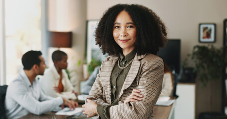 Obraz premium Arms crossed, leadership and portrait of business woman in boardroom with colleagues for planning. About us, meeting and face of African manager in professional workplace for career development