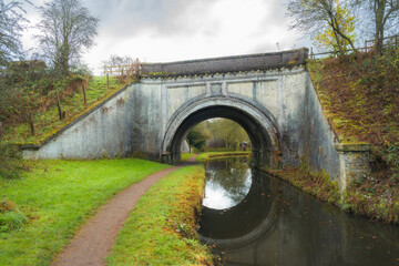 The Hazlehurst aqueduct over the Caldon canal near Denford in Staffordshire.