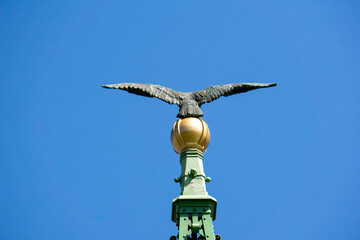 Statua dell'Aquila in Piazza degli Eroi a Budapest, Ungheria