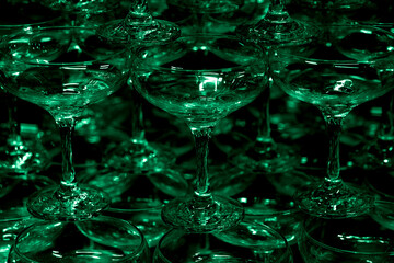 saucer champagne glasses tower