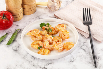 Stir fried prawn in sweet and sour sauce