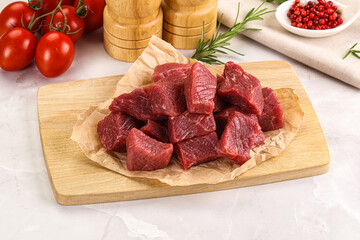 Raw beef cubes for cooking