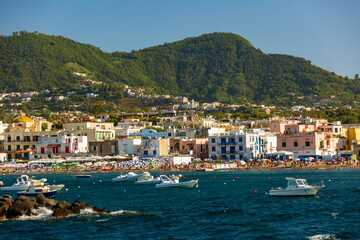 Isola di Ischia. Forio, Ischia ponte e il porto, un mare e un paesaggio marino nella provincia di...