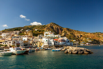 Isola di Ischia. Forio, Ischia ponte e il porto, un mare e un paesaggio marino nella provincia di...