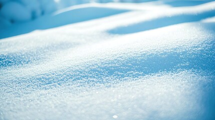Obraz premium Glistening snow texture under bright sunlight