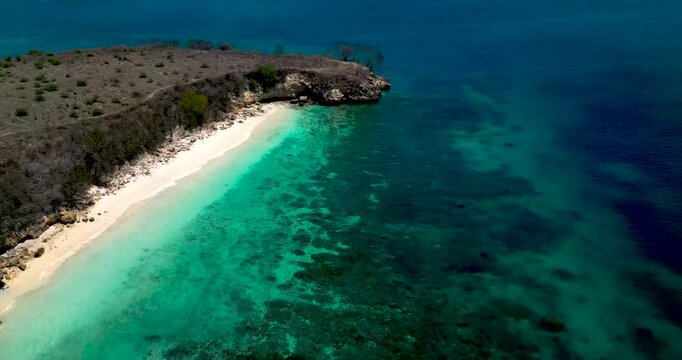 
Experience the thrill of kitesurfing in Indonesia! Glide over turquoise waters, enjoy the sea breeze, and combine sport with ultimate relaxation. Your perfect vacation holiday awaits by the sea