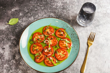 modern tomato salad