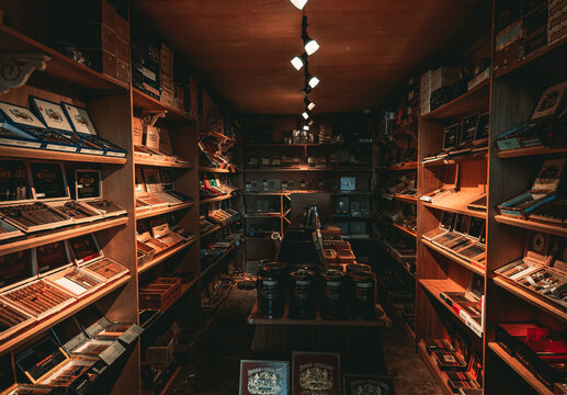 Large Humidor
