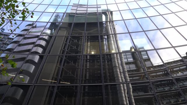 Modern Office Building Glass Facade, London Financial District, The Lloyd's Building, Lloyds Of London Tower, WTW Skyscraper, Willis Building Reflections, Lime Street, London Street View, England UK
