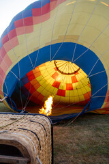 Obraz premium A hot air balloon is being filled with air