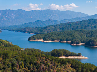 Fototapeta premium Late autumn scenery of Heaven Lake, Jiuzi River, Luotian, China