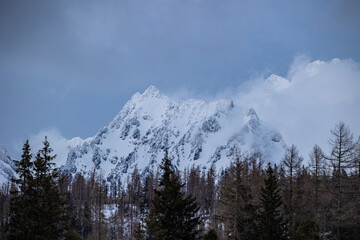 Obraz premium Strbske Pleso frozen lake in High Tatras Slovakia