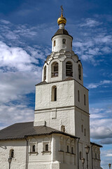 Obraz premium St. Nicolas church and bell tower. Assumption of Our Lady monastery, island-city Sviyazhsk, Russia