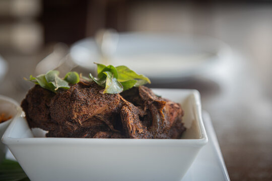 A close-up of a Sri Lankan Fish Ambul Thiyal Dish