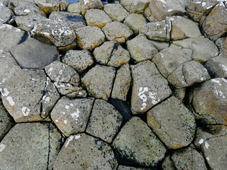 rocce pentagonali in irlanda