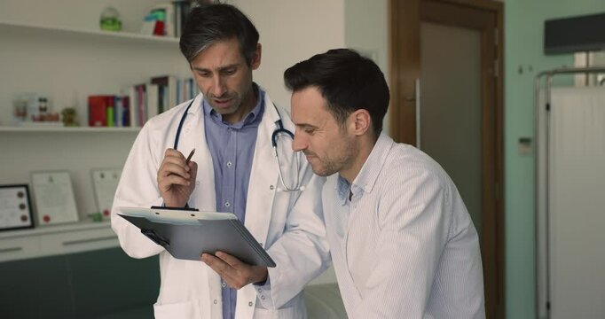 GP evaluating patient health status, share treatment plan, showing new meds, explain prescriptions plan, talking about dosage, provides instructions how to take medication, side effects, precautions