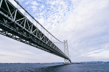 Fototapeta premium 日本兵庫の明石海峡大橋