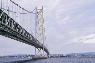 日本兵庫の明石海峡大橋
