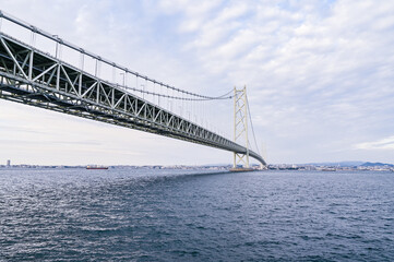 Fototapeta premium 日本兵庫の明石海峡大橋