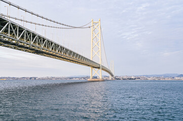 Naklejka premium 日本兵庫の明石海峡大橋