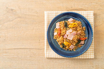 ham fried rice with herbs and spices