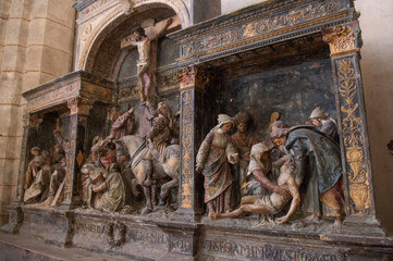 Le retable gothique attribué à Ligier-Richier, sculpteur Sammiellois est daté de 1523. Ce...