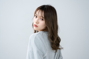 女性