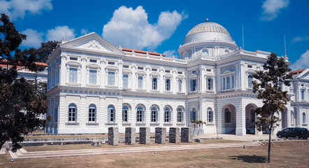 Obraz premium Marina Bay Sands is an integrated resort fronting Marina Bay in Singapore and a landmark of the city