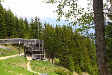 Wedrujac po gorach.