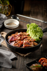 TRADITIONAL KOREA RESTAURANT FOOD 