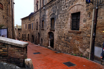  San Gimignano. to malownicze i urokliwe sredniowieczne miasteczko we Włoszech zwane sredniowiecznym Manhatttanem.