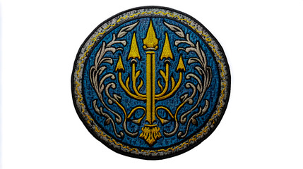 Obraz premium A circular patch design featuring the Ukrainian coat of arms, with intricate detailing suitable for embroidery.