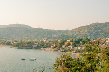 Fototapeta premium A picture of La Ropa beach at Ixtapa Zihuatanejo, mexico - 2 may 2023