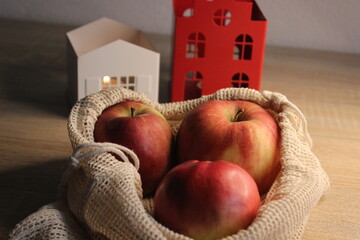 Owoc, jabłek, czerwień, jedzenie, zdrowa © Lizaveta