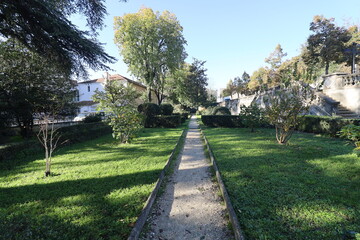 Le jardin du bosquet, parc public, ville d'Alès, département du Gard, France