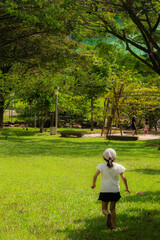 Fototapeta premium child in park