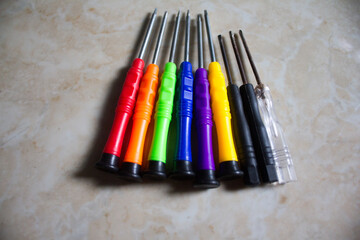 Photograph a row of mini screwdrivers to open several electronic items.
Pinrang, South Sulawesi...