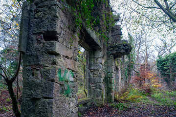 Dams to Darnley Country Park. Ruin of Waulkmill Glen. Appears on a map of 1852 as a roofless ruin....